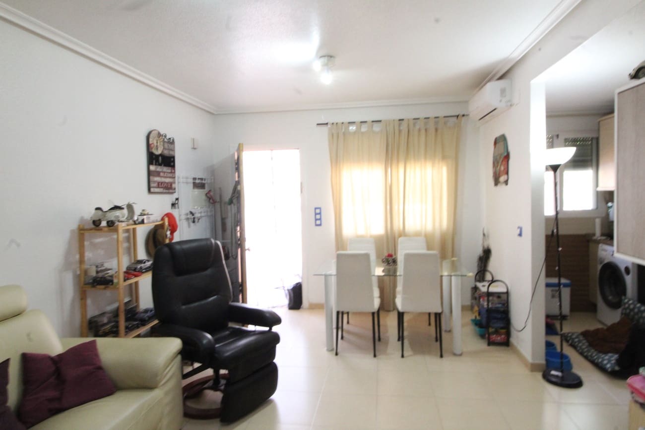 2 quarto Apartamento para venda em Almoradi - 109 000 € (Ref: 9608351)