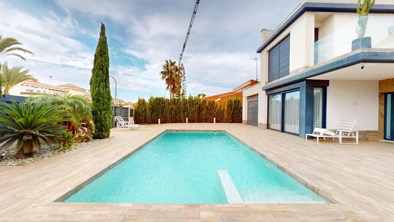 4 camera da letto Villa in vendita in Playa Honda - 645.000 € (Rif: 9608355)