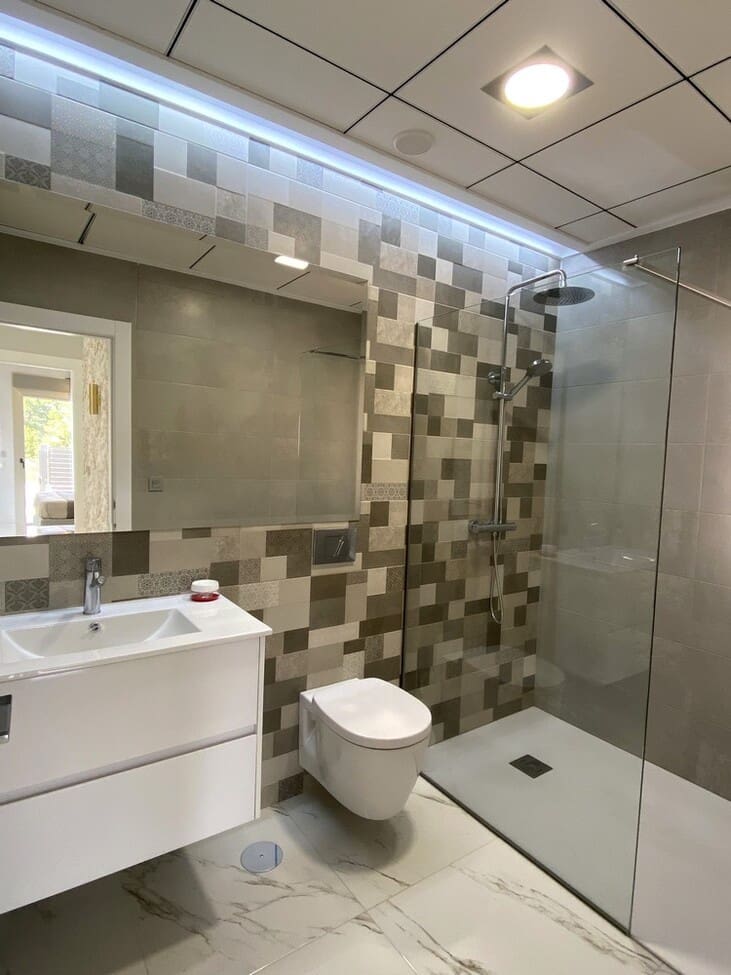 5 makuuhuone Huvila myytävänä paikassa Orihuela Costa mukana uima-altaan - 499 000 € (Ref: 9608359)