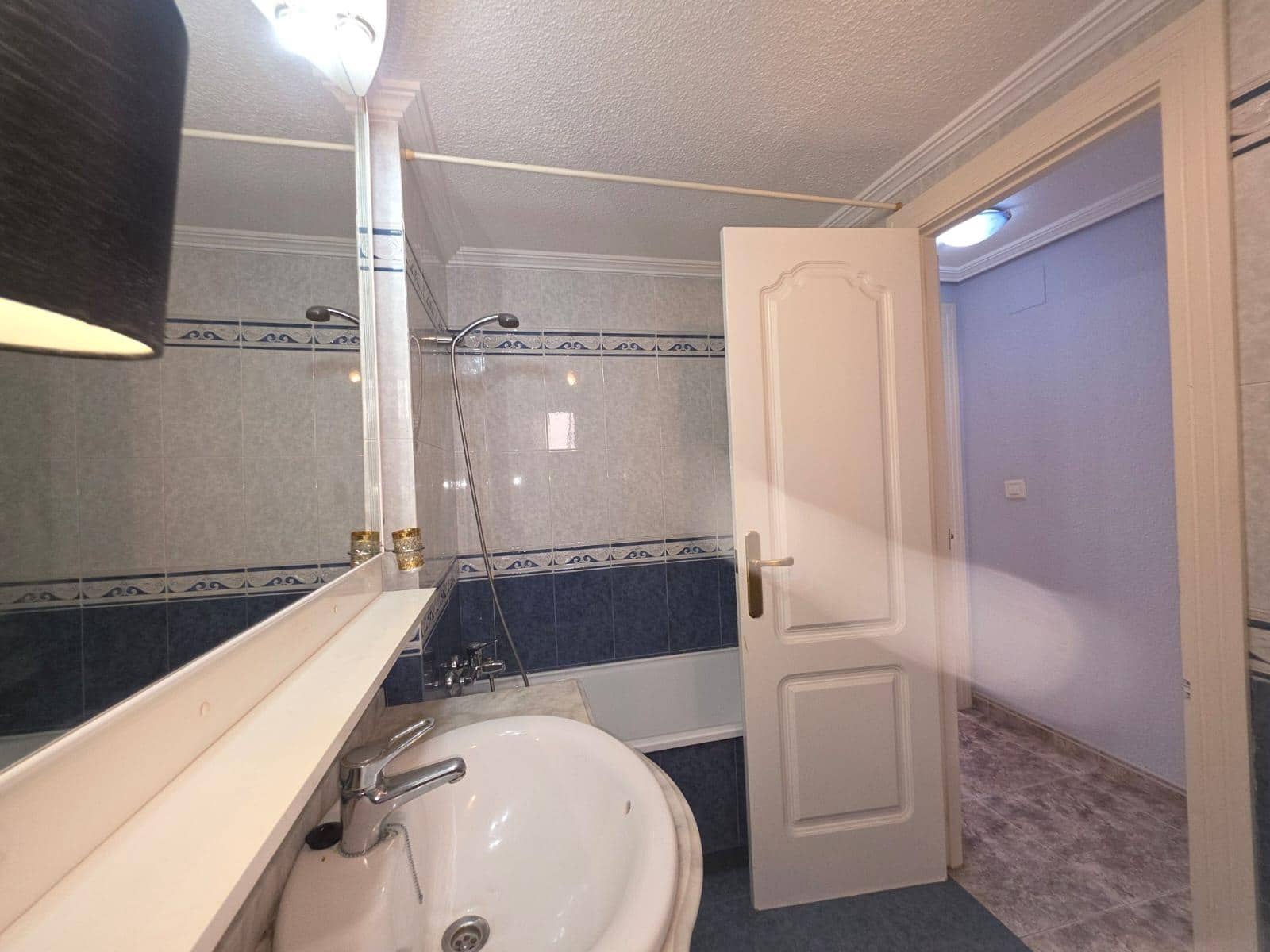 2 sovrum Lägenhet till salu i Torrevieja - 156 700 € (Ref: 9608373)