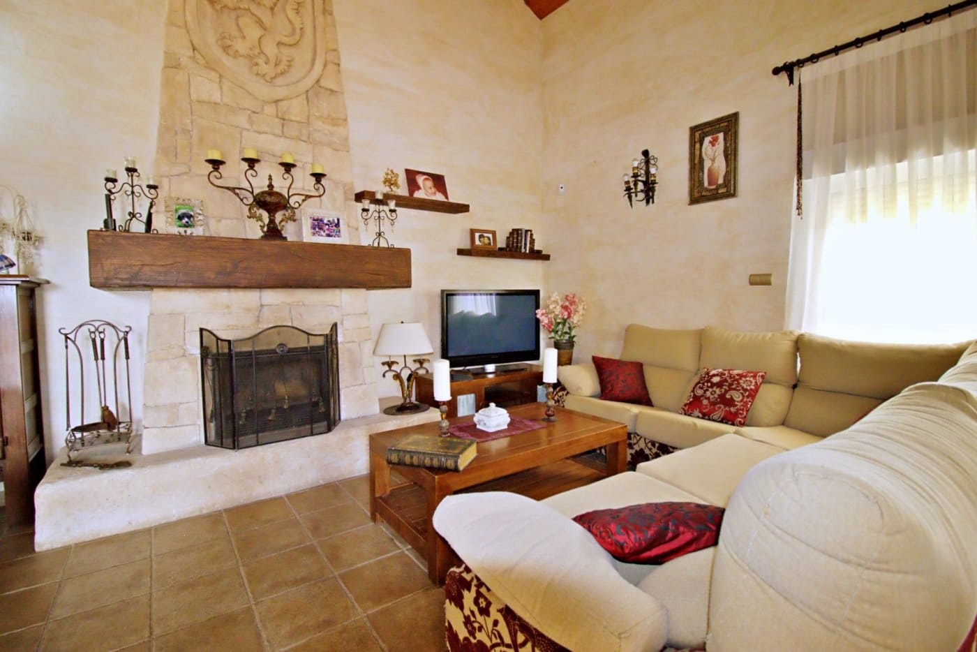 5 bedroom Villa for sale in Valverde with pool - € 610,000 (Ref: 9608374)