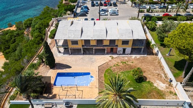 8 bedroom Villa for sale in Cabo Roig, Orihuela - € 2,400,000 (Ref: 9608378)