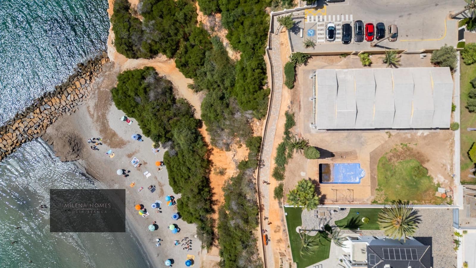 8 bedroom Villa for sale in Cabo Roig - € 2,400,000 (Ref: 9608378)