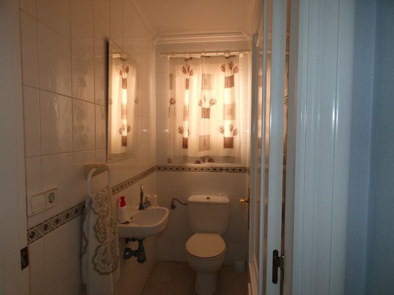 4 Zimmer Villa zu verkaufen in Almoradi mit Garage - 499.950 € (Ref: 9608380)