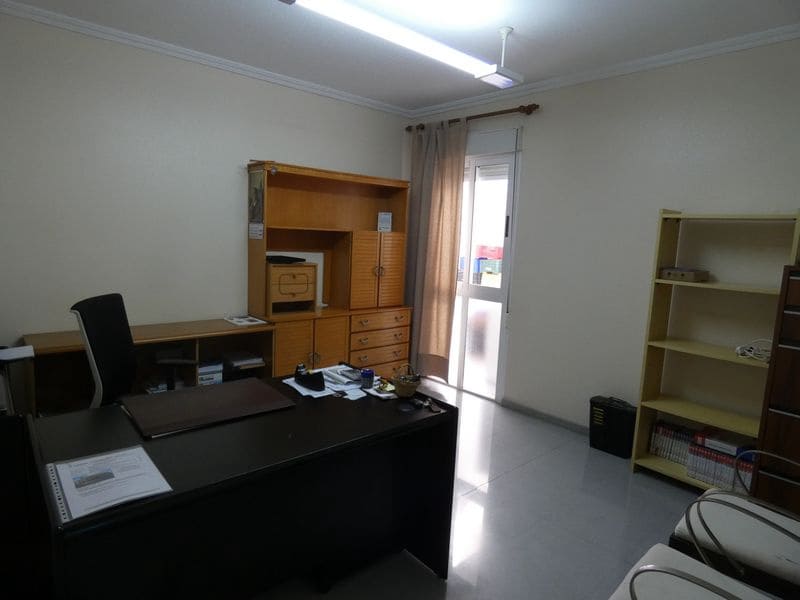 4 Zimmer Villa zu verkaufen in Almoradi mit Garage - 499.950 € (Ref: 9608380)