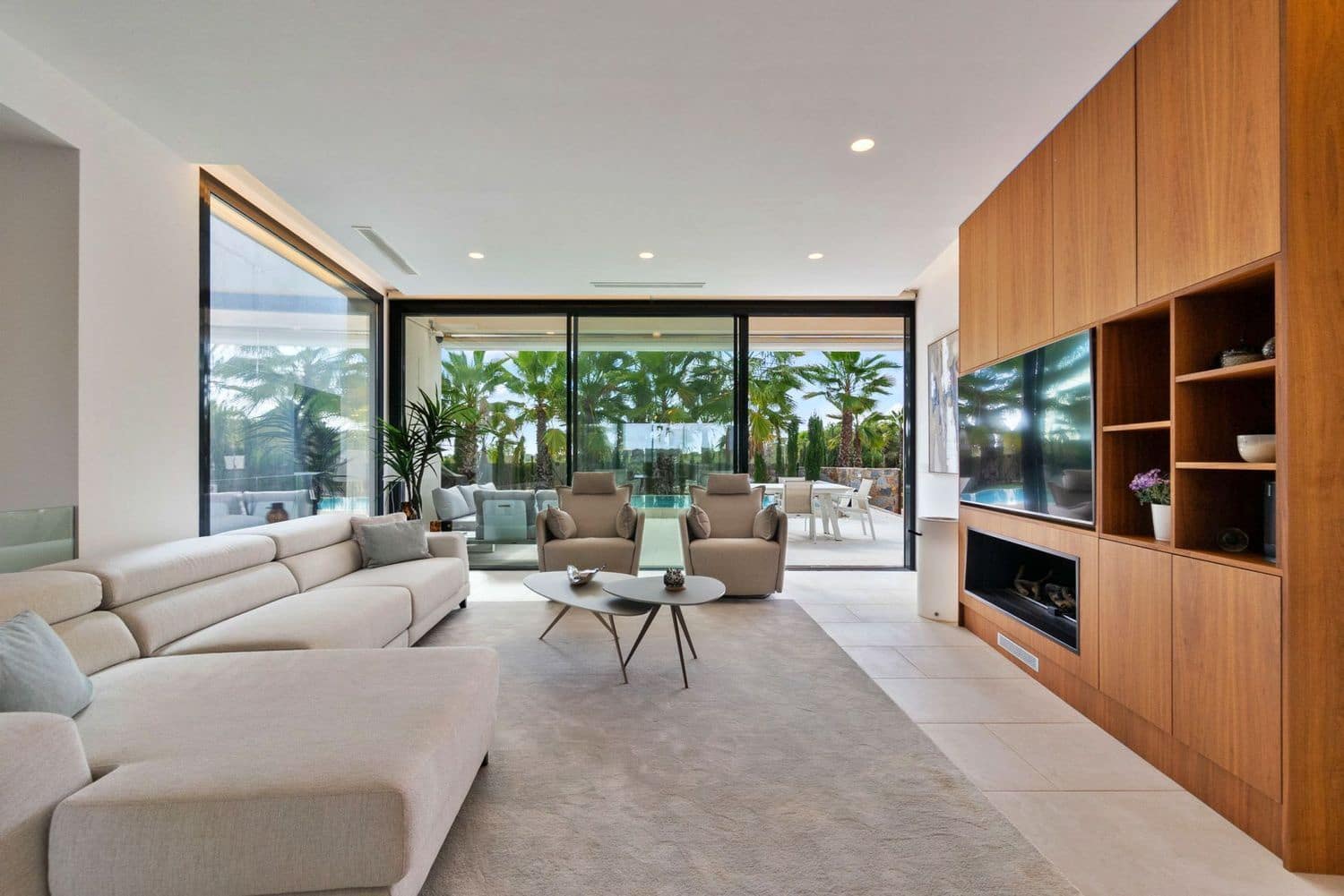 3 sovrum Villa till salu i Las Colinas Golf med pool - 1 195 000 € (Ref: 9608390)