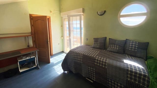 4 makuuhuone Huvila myytävänä paikassa Campoamor, Orihuela mukana 
autotalli - 848 500 € (Ref: 9608391)