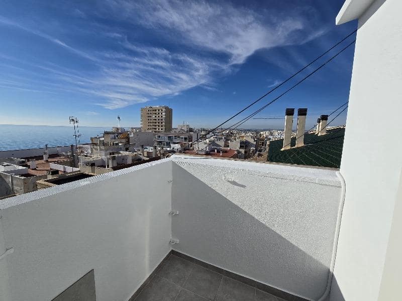 2 camera da letto Attico in vendita in Torrevieja - 207.000 € (Rif: 9608398)