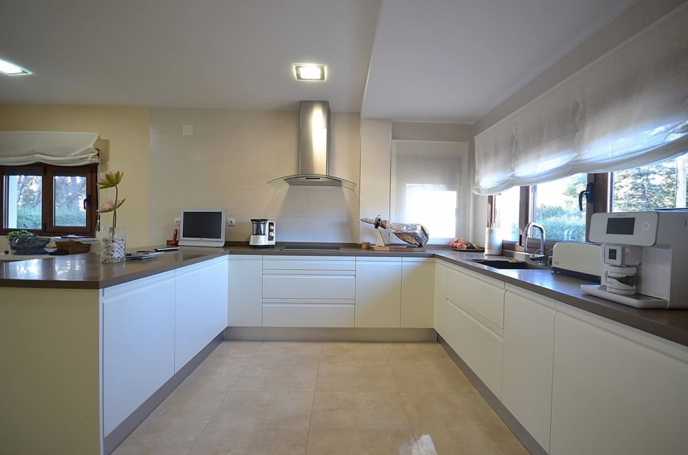 5 makuuhuone Huvila myytävänä paikassa Albacete kaupunki mukana uima-altaan - 720 000 € (Ref: 9608399)