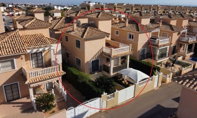 3 makuuhuone Huvila myytävänä paikassa Orihuela Costa, Orihuela - 324 995 € (Ref: 9608402)