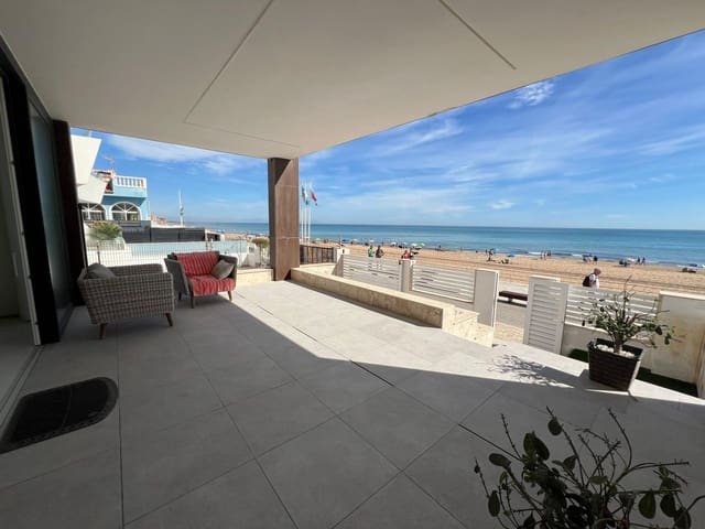 5 bedroom Villa for sale in Los Europeos, Torrevieja - € 1,900,000 (Ref: 9608405)