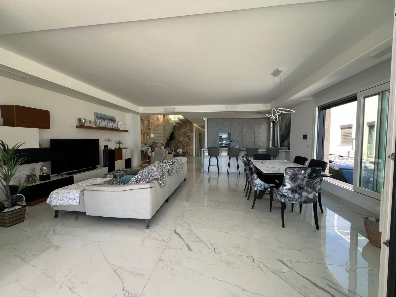 5 bedroom Villa for sale in La Mata - € 1,900,000 (Ref: 9608405)