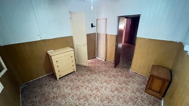 Apartamento de 4 habitaciones en Torrevieja en venta - 198.400 € (Ref: 9608410)