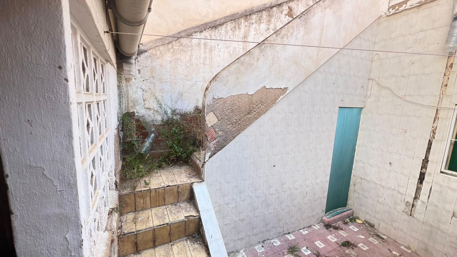 Apartamento de 4 habitaciones en Torrevieja en venta - 198.400 € (Ref: 9608410)