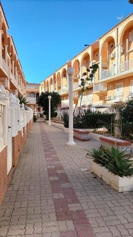 2 camera da letto Attico in vendita in Torrevieja con piscina - 170.000 € (Rif: 9608418)