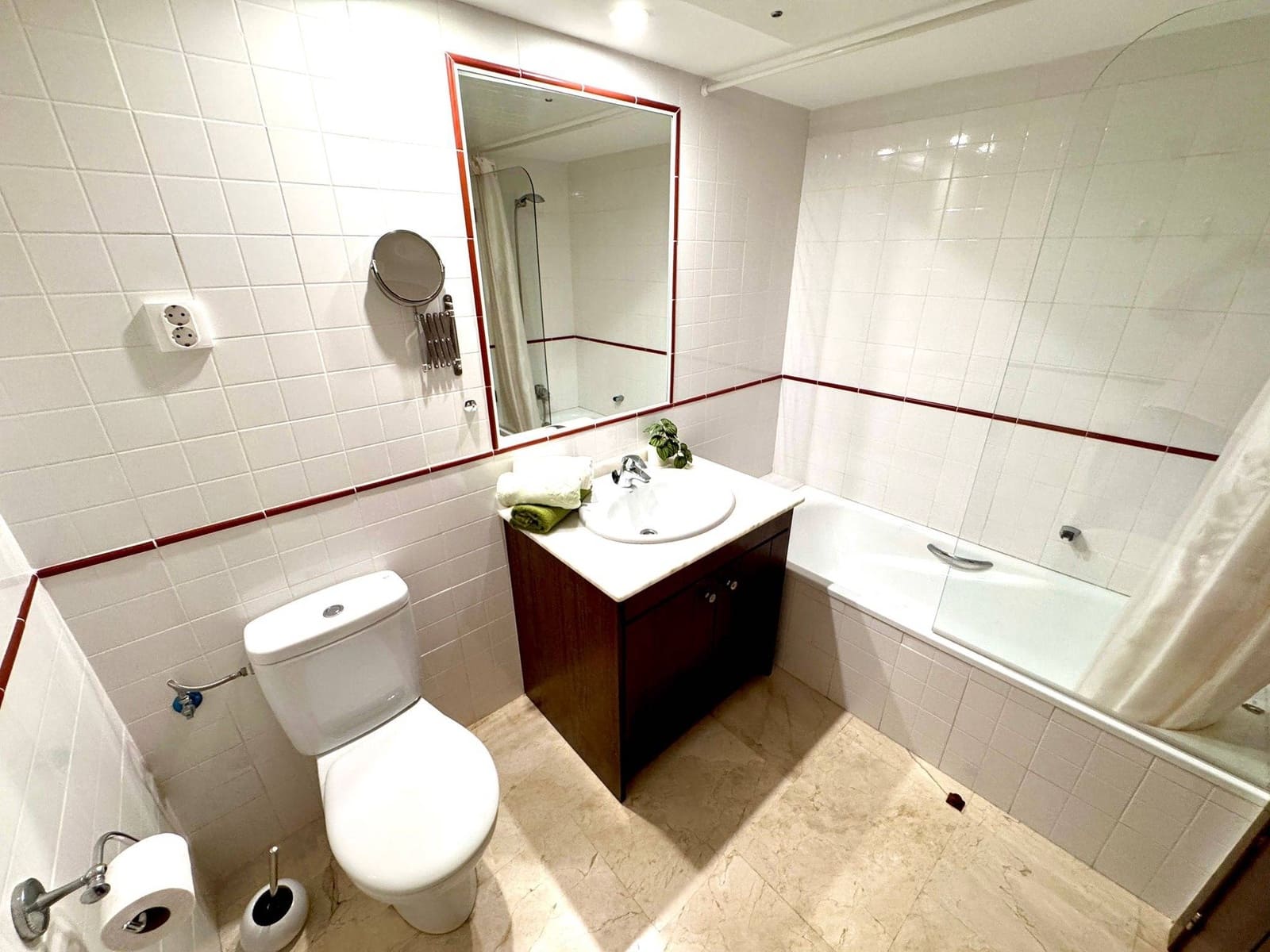 2 sovrum Lägenhet till salu i Punta Prima med pool - 253 500 € (Ref: 9608421)