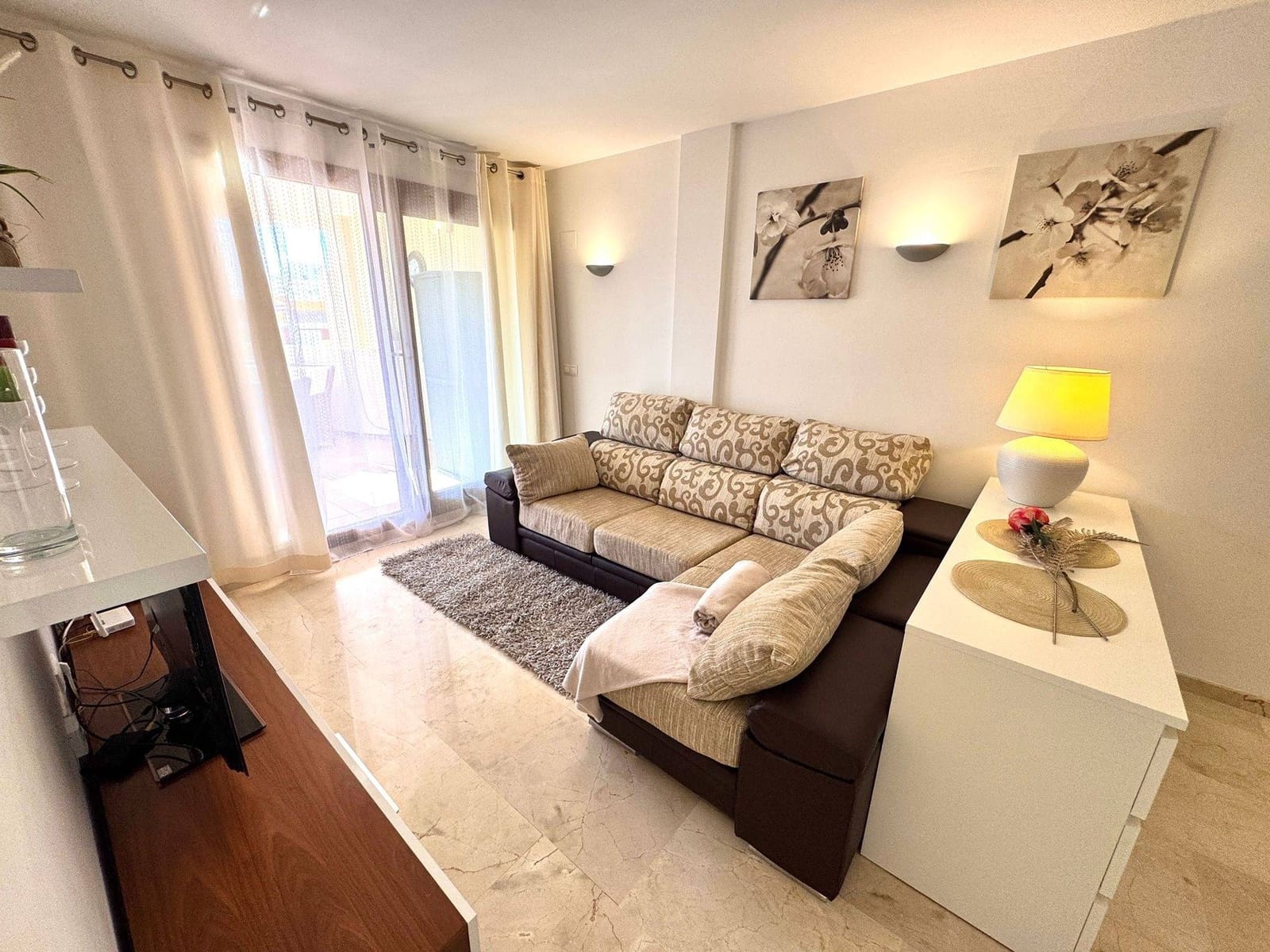 2 bedroom Apartment for sale in Punta Prima with pool - € 253,500 (Ref: 9608421)
