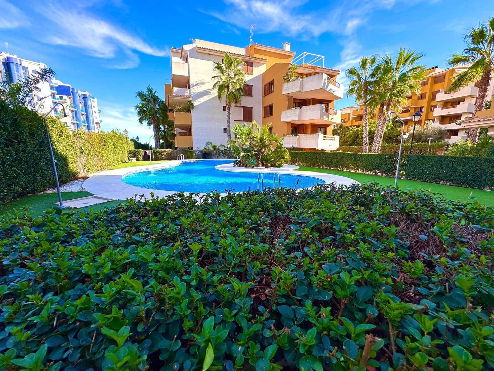 2 bedroom Apartment for sale in Punta Prima with pool - € 253,500 (Ref: 9608421)