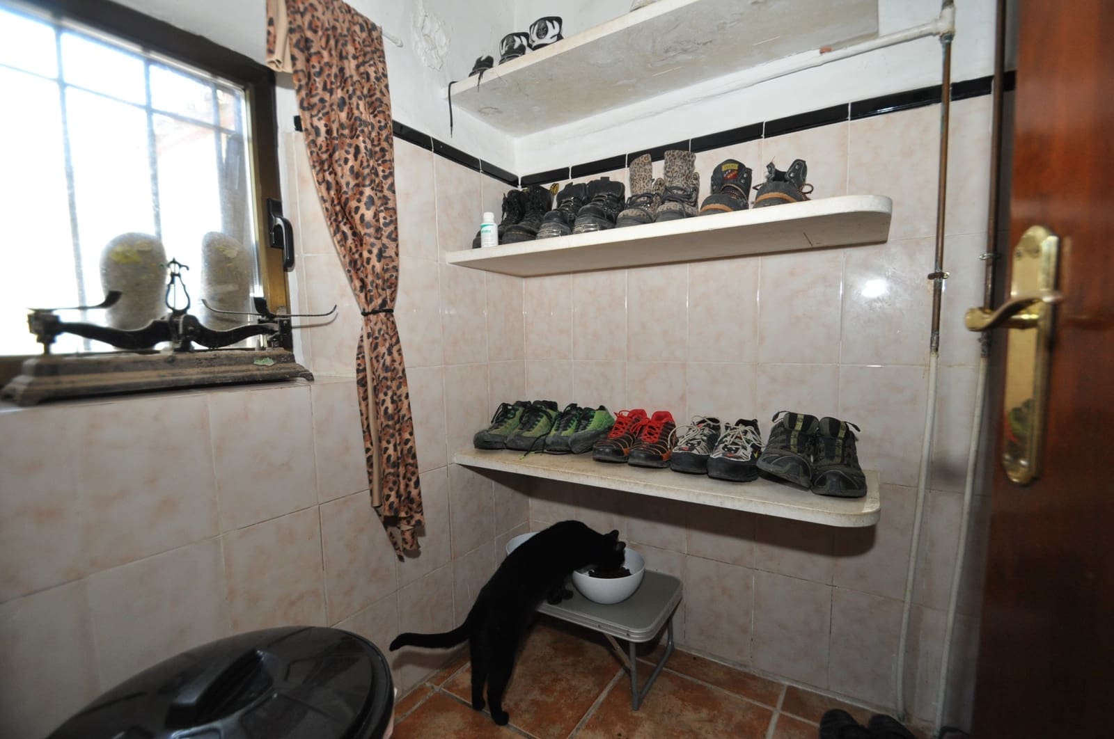 5 sovrum Finca/Hus på landet till salu i Yecla med garage - 130 000 € (Ref: 9608423)