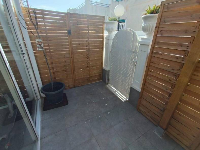 1 sovrum Lägenhet till salu i Los Balcones med pool - 117 000 € (Ref: 9608437)