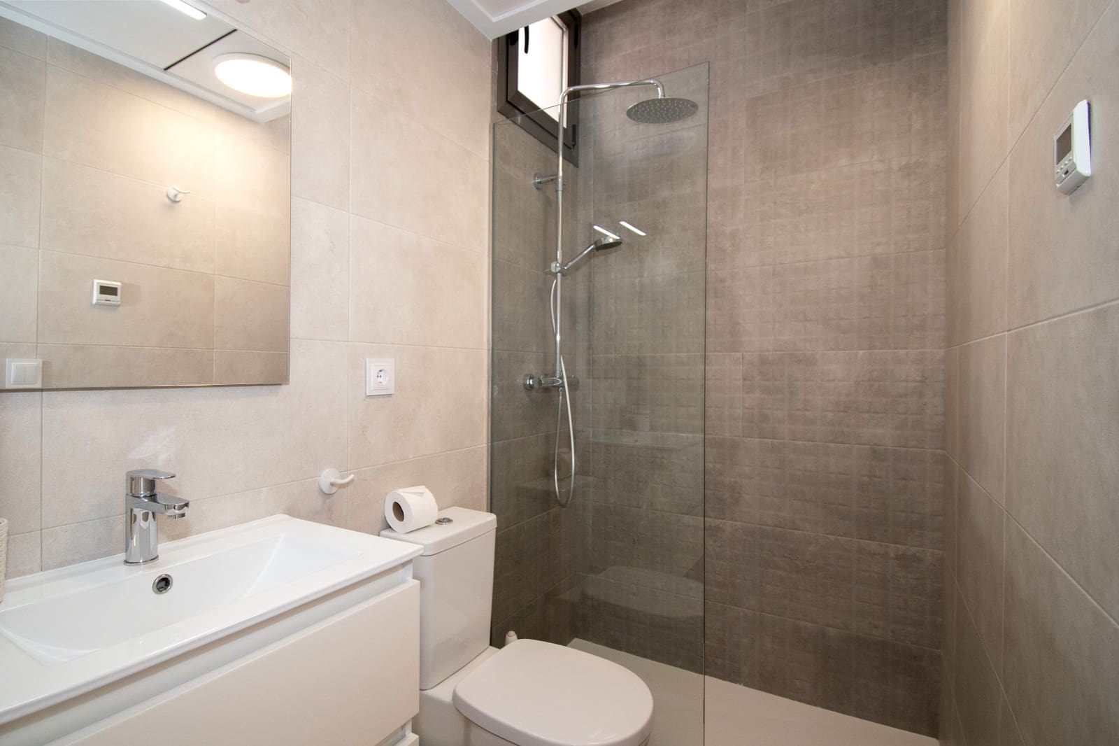 Chalet de 5 habitaciones en Orihuela Costa en venta con piscina - 560.000 € (Ref: 9608438)