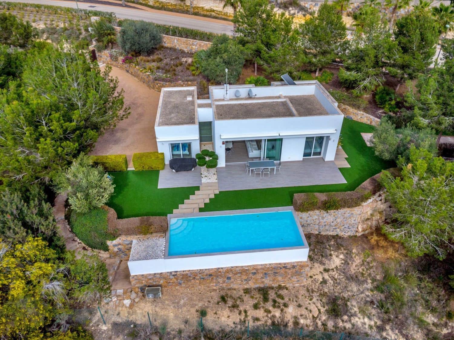 3 Zimmer Villa zu verkaufen in Las Colinas Golf mit Pool - 945.000 € (Ref: 9608446)