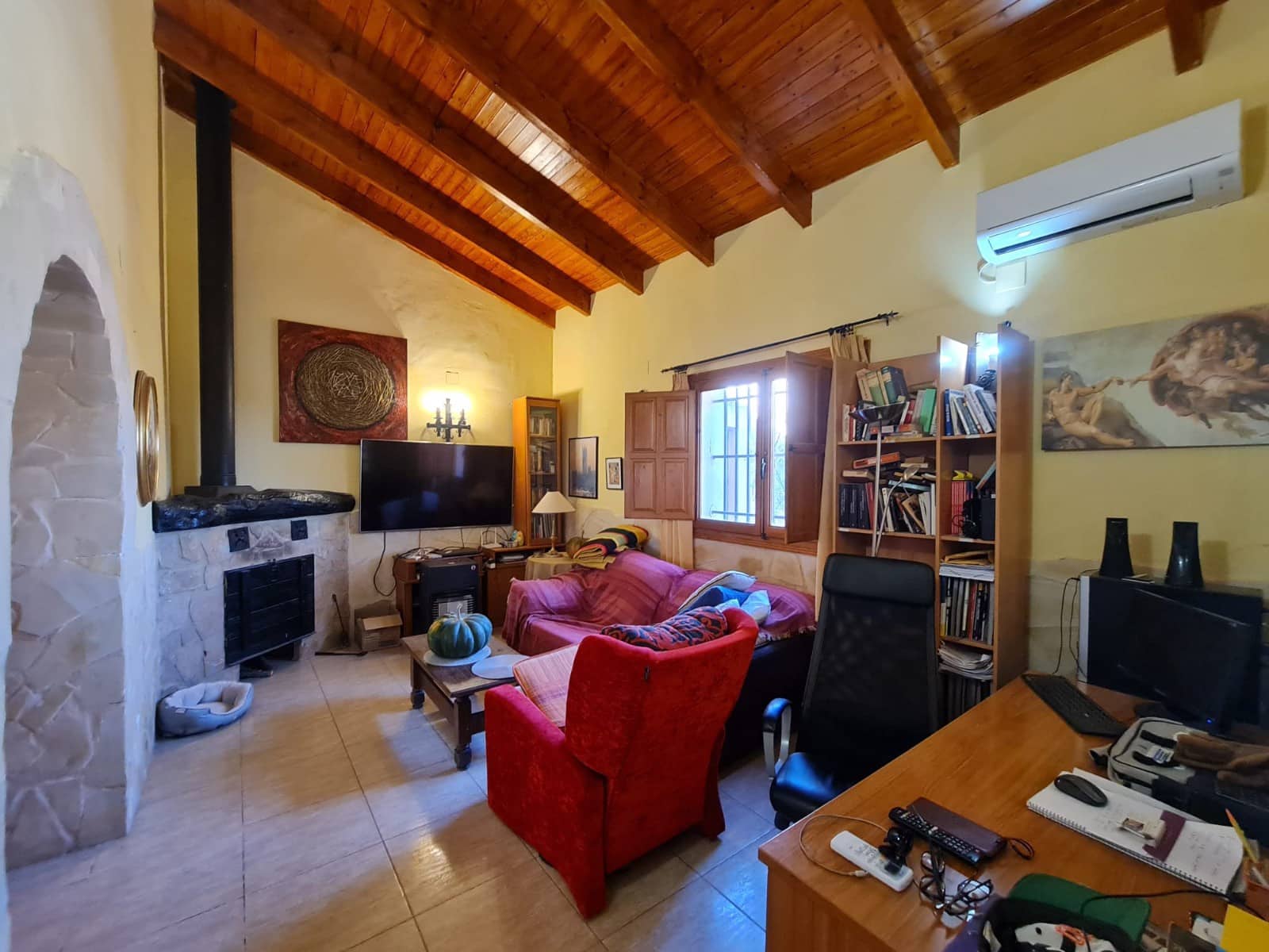 4 bedroom Finca/Country House for sale in Pinoso - € 219,995 (Ref: 9608456)