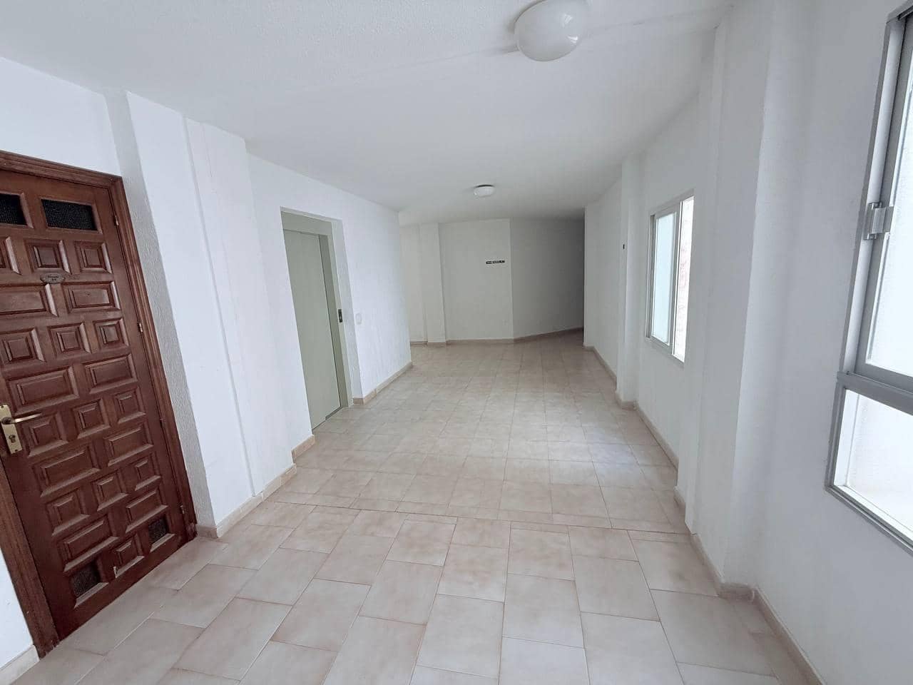 3 Zimmer Apartment zu verkaufen in Torrevieja - 285.000 € (Ref: 9608465)