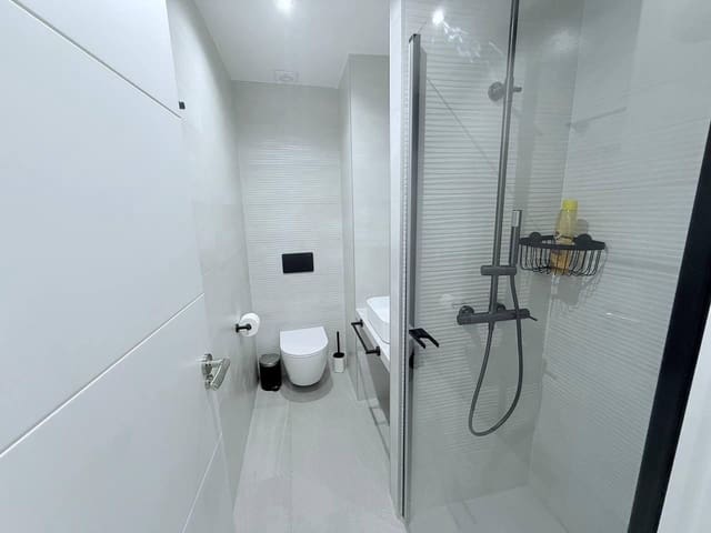 3 soveværelse Lejlighed til salg i Centro, Torrevieja - € 285.000 (Ref: 9608465)