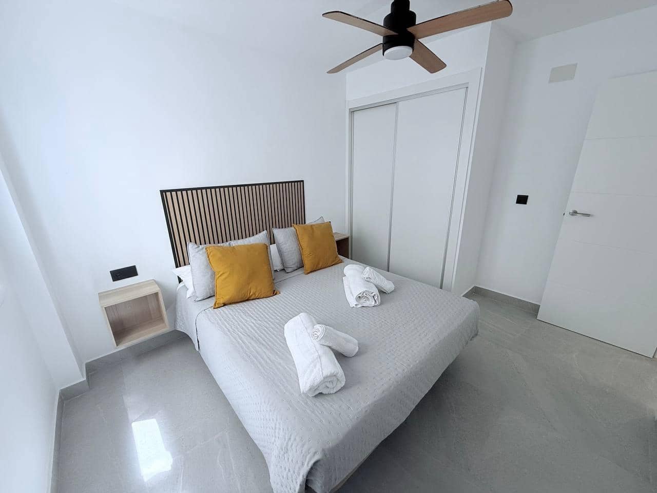 3 Zimmer Apartment zu verkaufen in Torrevieja - 285.000 € (Ref: 9608465)