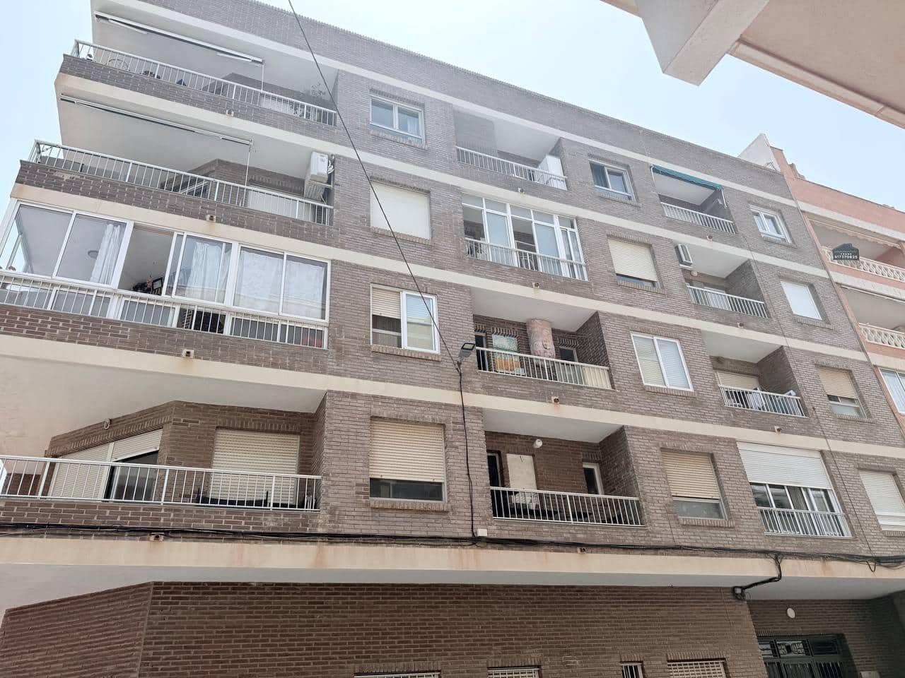 3 Zimmer Apartment zu verkaufen in Torrevieja - 285.000 € (Ref: 9608465)