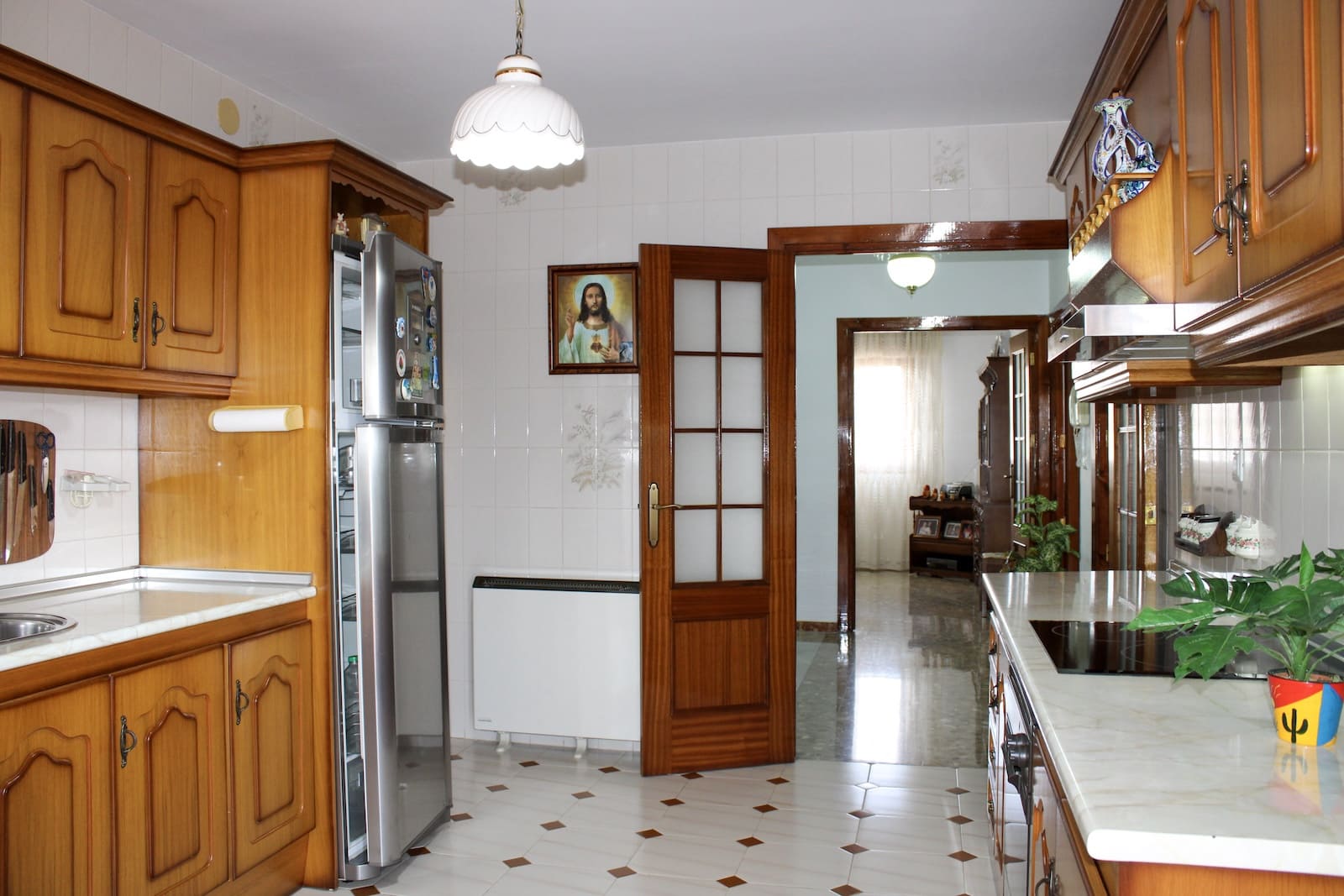 4 bedroom Villa for sale in Fuente Vaqueros with garage - € 370,000 (Ref: 9608476)