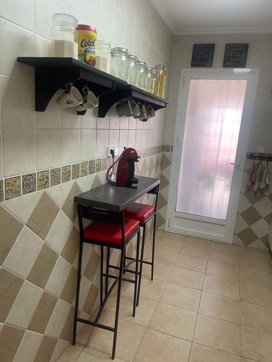 2 bedroom Apartment for sale in Murcia city - € 100,000 (Ref: 9608514)