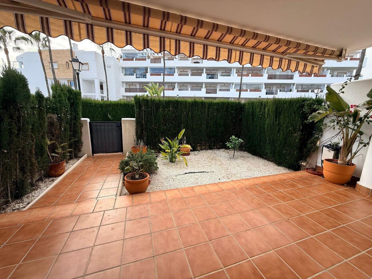 3 soveværelse Lejlighed til salg i Orihuela Costa med swimmingpool - € 259.000 (Ref: 9608543)