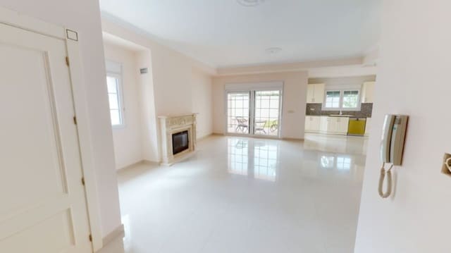 4 bedroom Villa for sale in Cabo Roig, Orihuela - € 910,000 (Ref: 9608550)