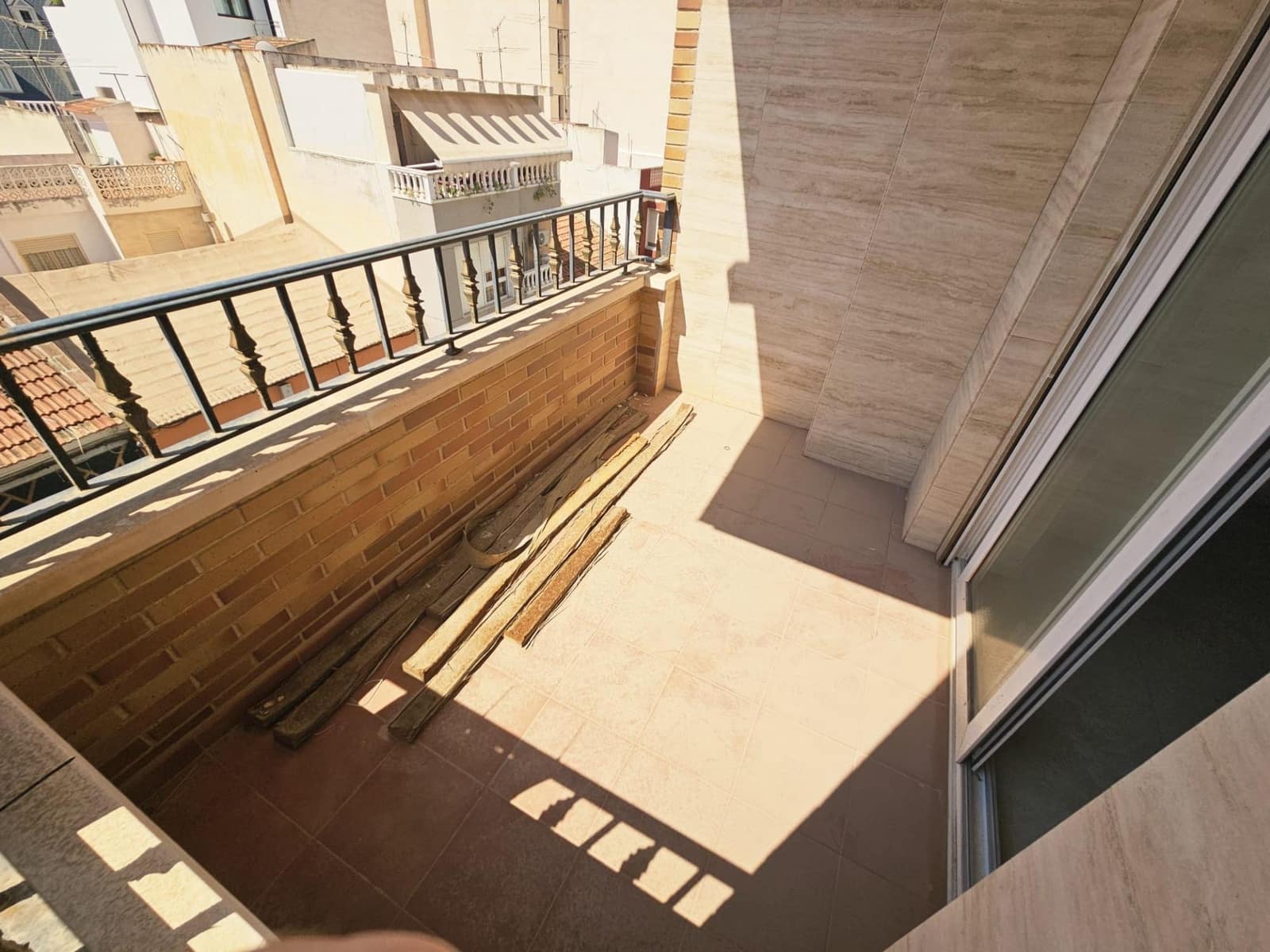 Apartamento de 3 habitaciones en Torrevieja en venta - 239.900 € (Ref: 9608555)