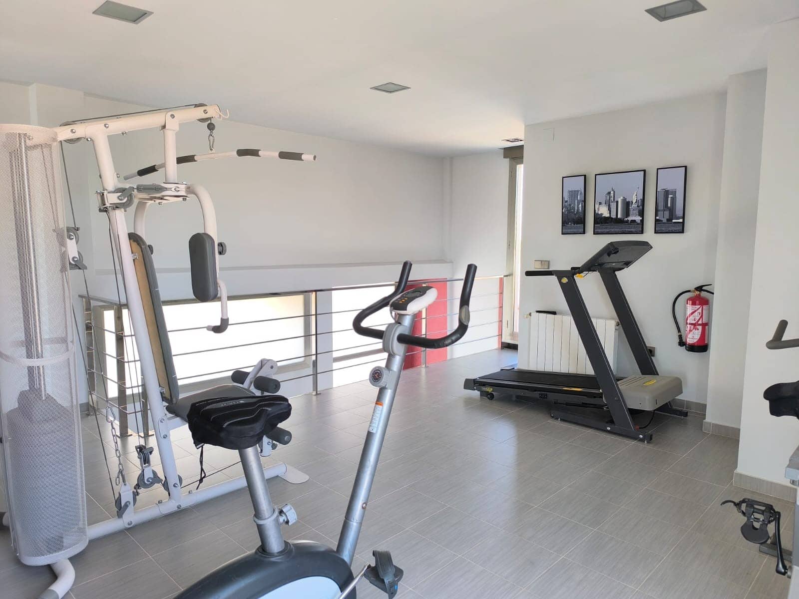 5 soveværelse Villa til salg i Yecla med garage - € 498.000 (Ref: 9608560)