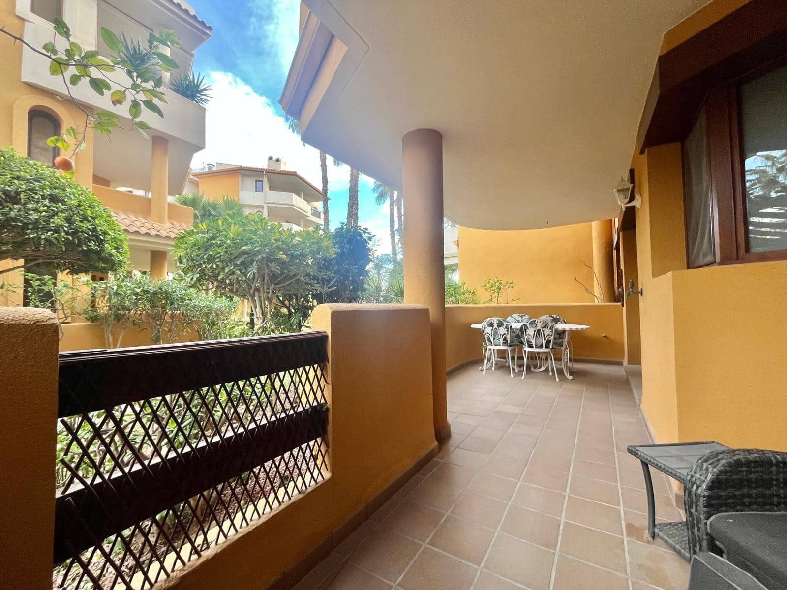 2 bedroom Apartment for sale in Punta Prima with pool - € 225,000 (Ref: 9608571)