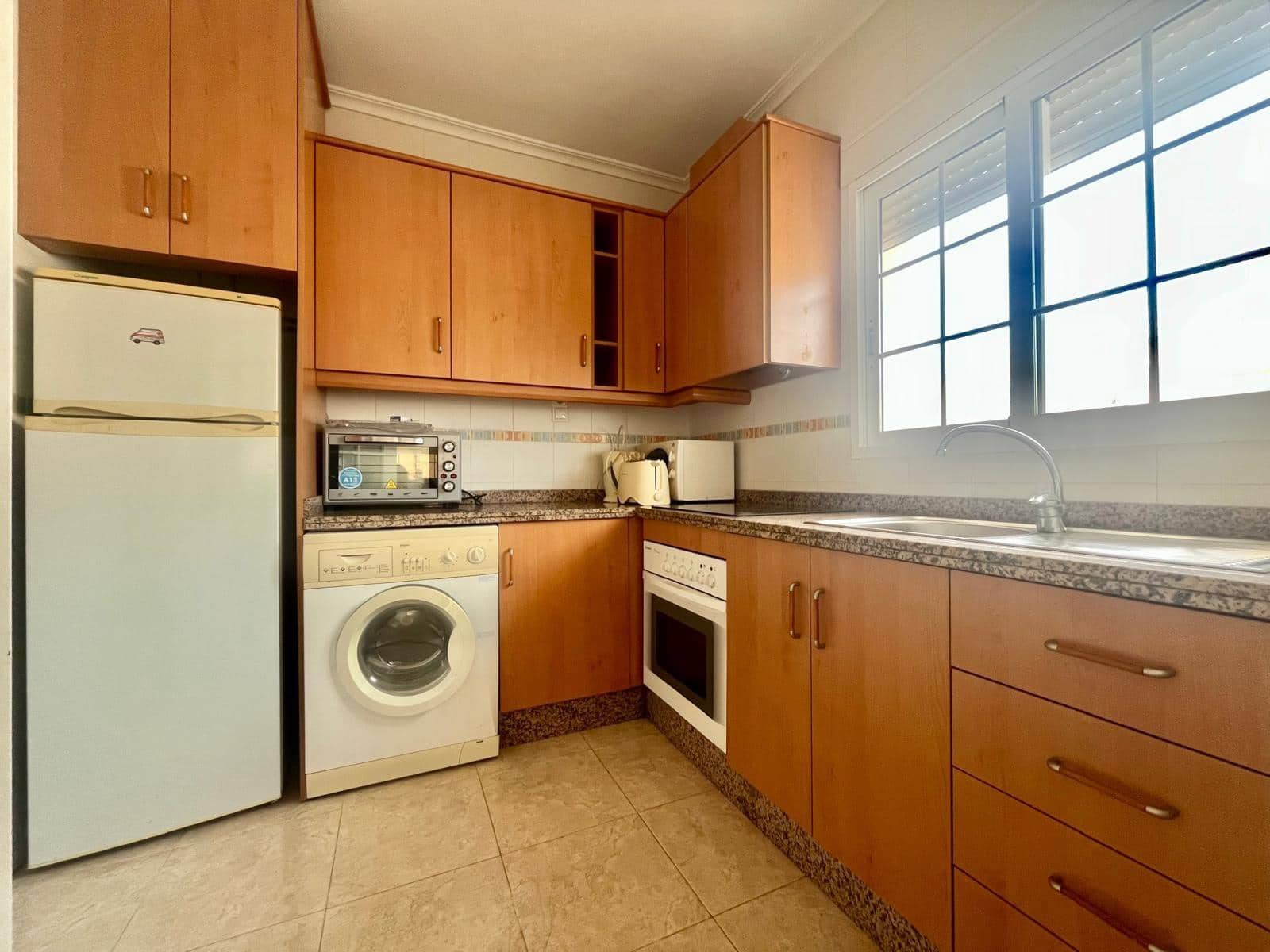 2 slaapkamer Bungalow te koop in San Fulgencio met zwembad - € 130.000 (Ref: 9608575)