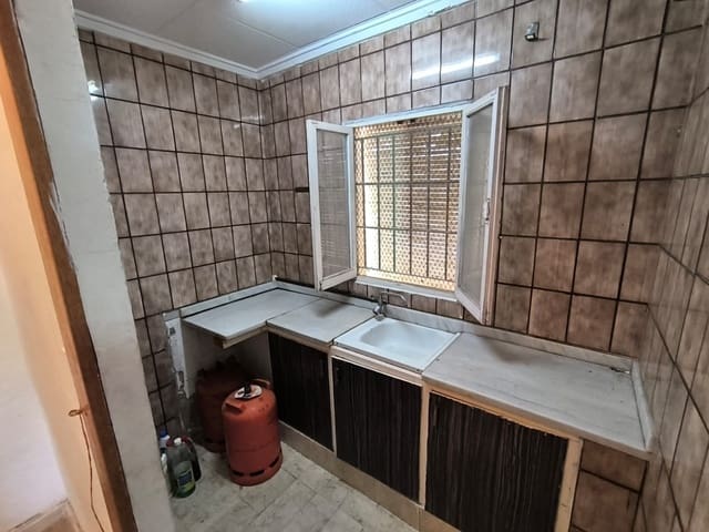 2 sovrum Finca/Hus på landet till salu i La Romana - 99 990 € (Ref: 9608576)