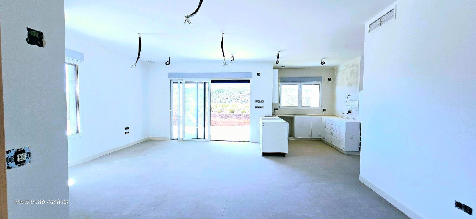 3 makuuhuone Huvila myytävänä paikassa Macisvenda - 459 000 € (Ref: 9608588)