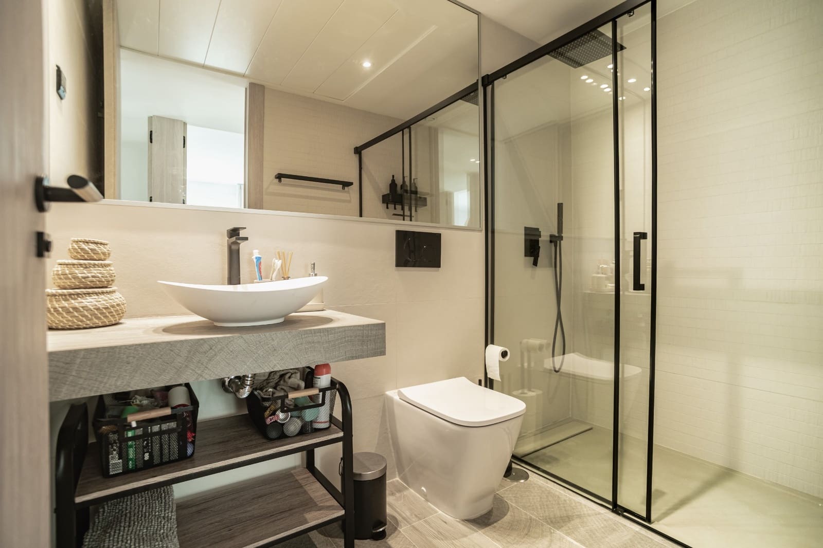 3 bedroom Apartment for sale in Algorfa with garage - € 355,000 (Ref: 9608595)