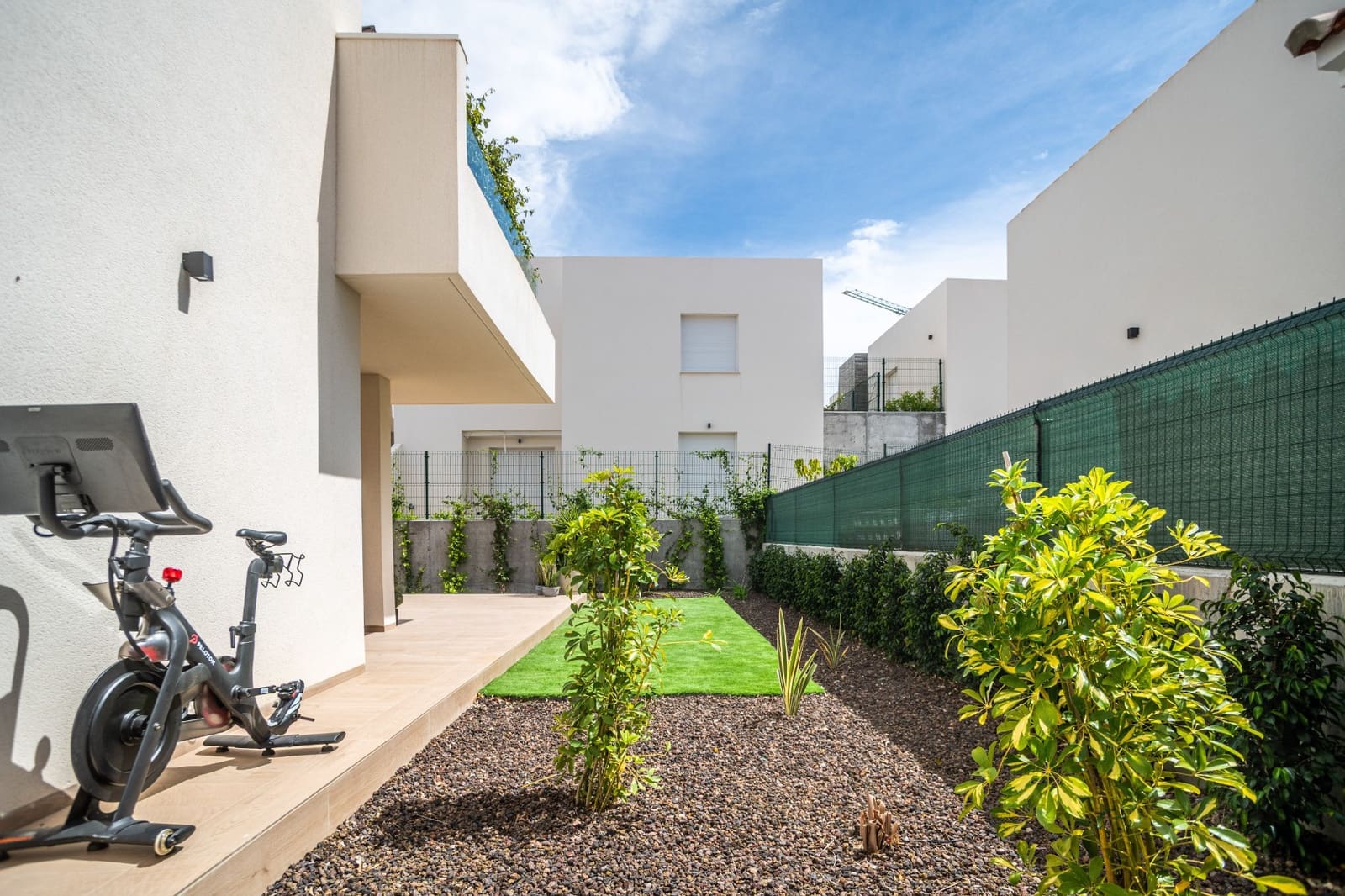 3 bedroom Apartment for sale in Algorfa with garage - € 355,000 (Ref: 9608595)