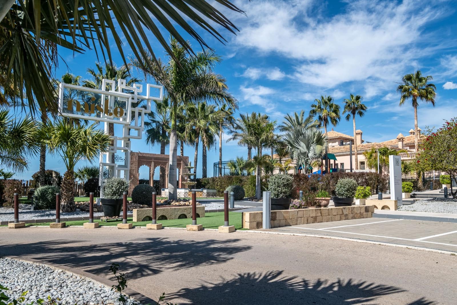 3 bedroom Apartment for sale in Algorfa with garage - € 355,000 (Ref: 9608595)