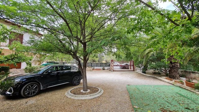 8 chambre Villa/Maison à vendre à Monóvar / Monóver avec piscine - 399 995 € (Ref: 9608612)