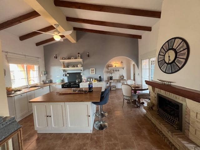 3 bedroom Finca/Country House for sale in Dolores with pool - € 460,000 (Ref: 9608618)