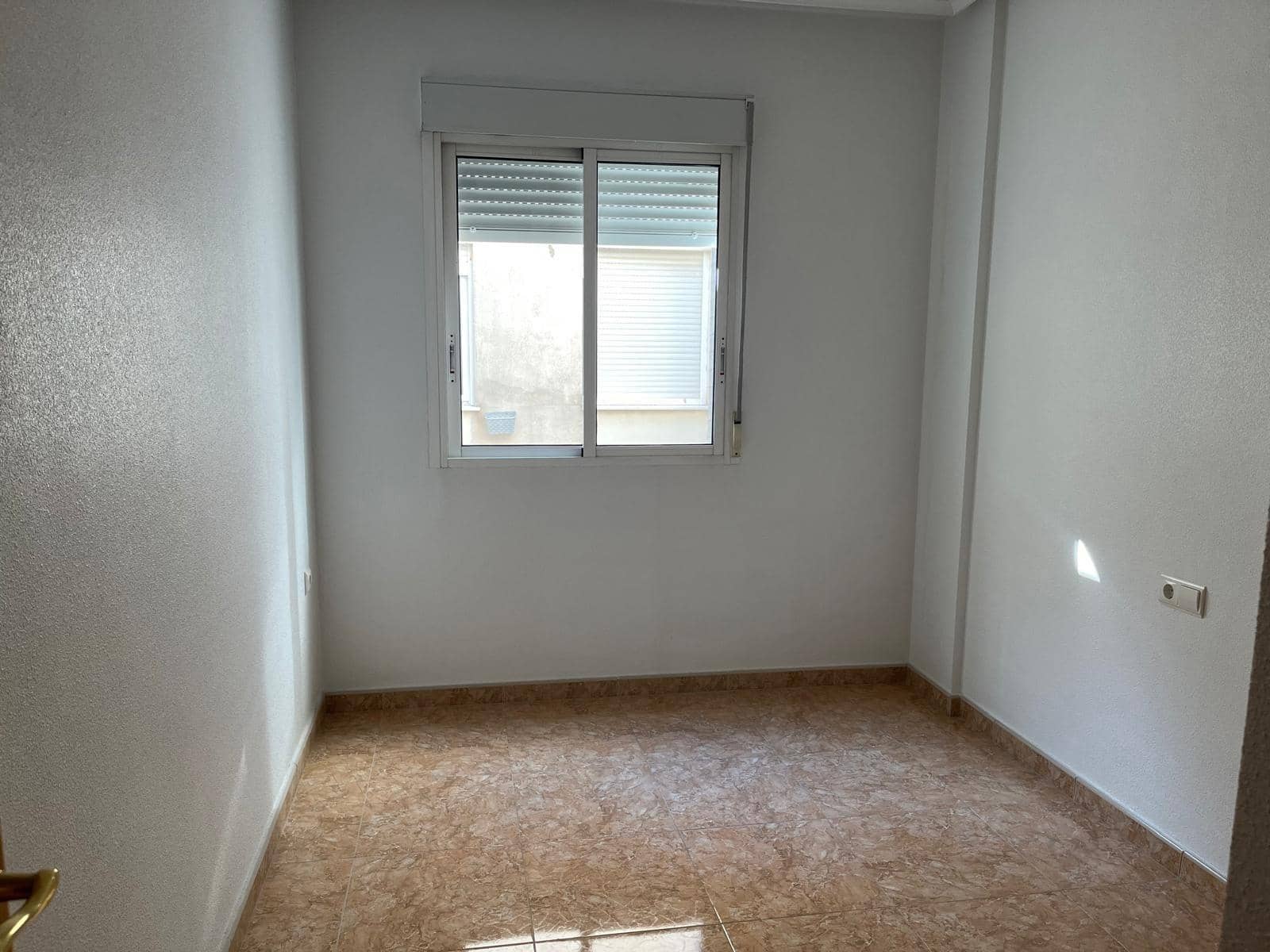 3 soveværelse Lejlighed til salg i Almoradi - € 138.000 (Ref: 9608619)