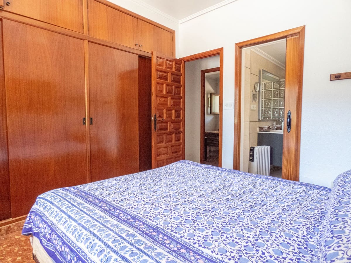 Chalet de 6 habitaciones en Campoamor en venta con piscina - 945.000 € (Ref: 9608624)