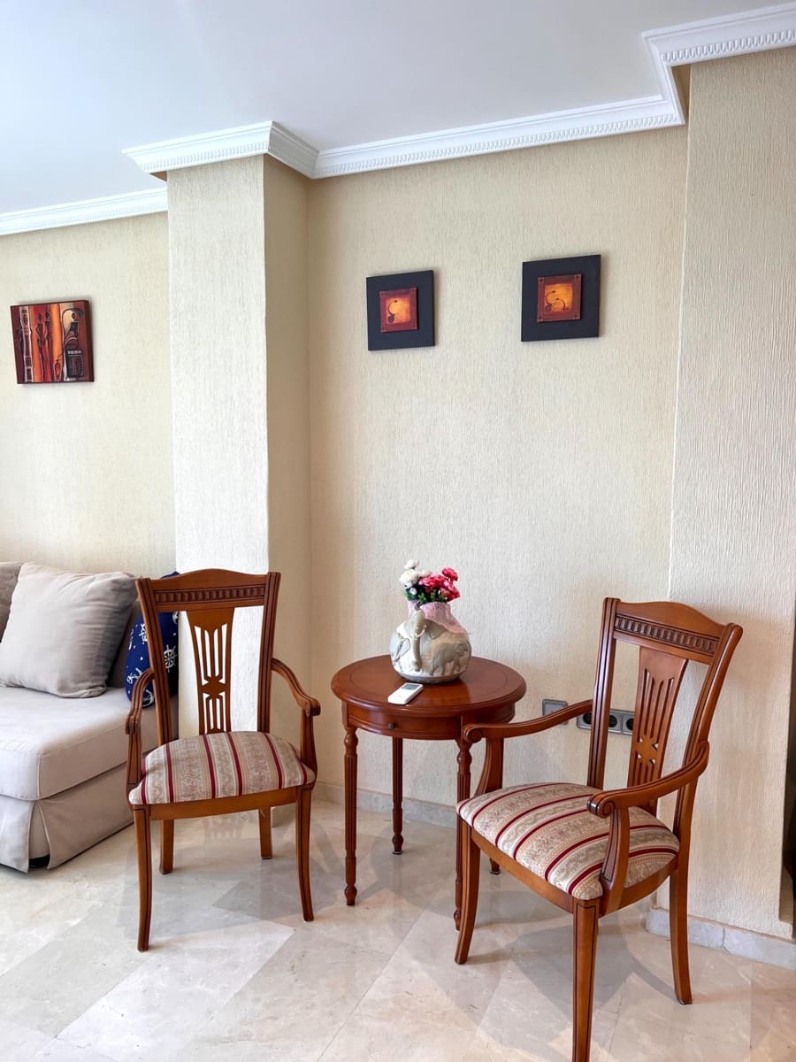 2 soverom Leilighet til salgs i Torrevieja - € 550 000 (Ref: 9608628)