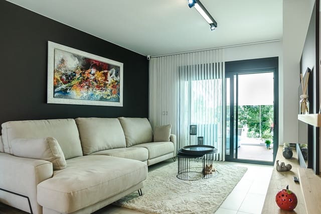 Apartamento de 2 habitaciones en Pilar de la Horadada en venta - 299.950 € (Ref: 9608643)